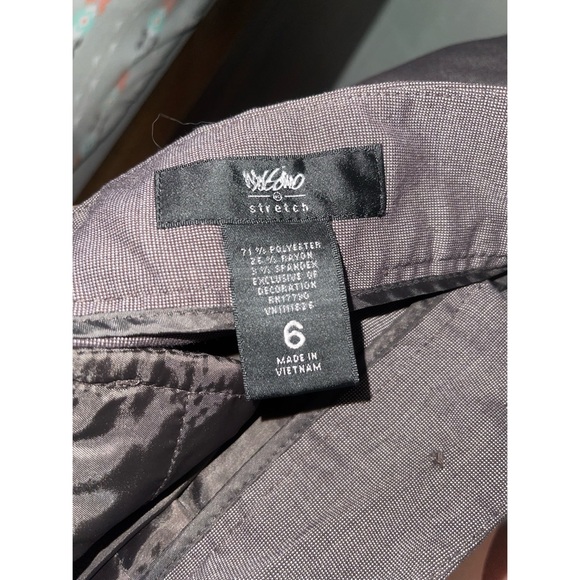 Women’s Dark Gray Mossimo Stretch Capri Bottoms 🖤 - Picture 17 of 17